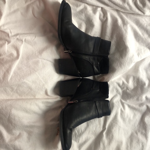 Booties - Picture 4 of 5